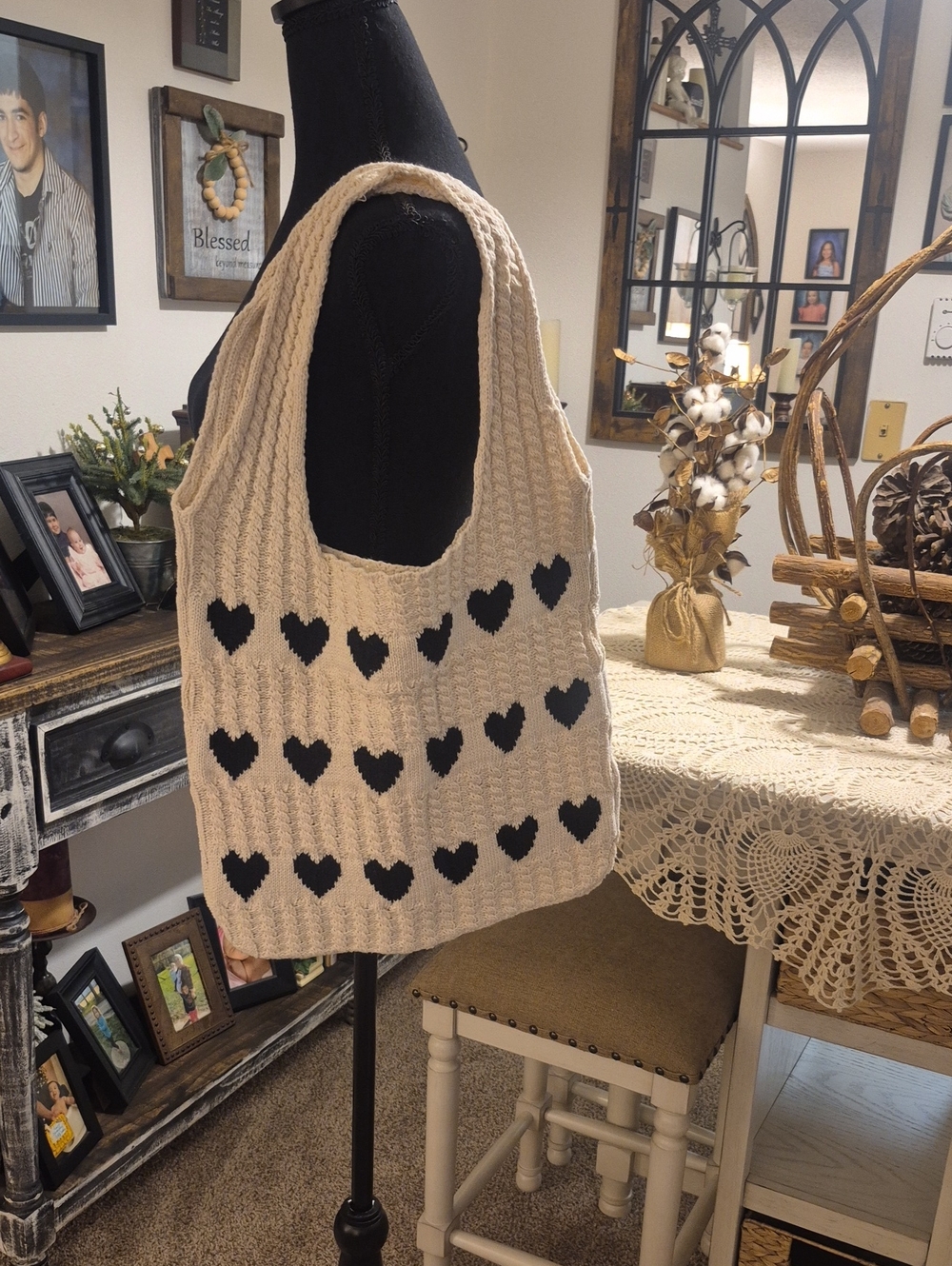 Cream Knit Shoulder Bag with Black Heart Pattern